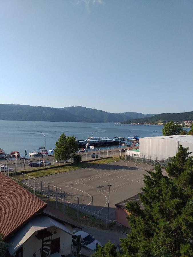 Apartament Nord 1718 Orşova Esterno foto